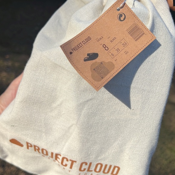 Project Cloud Black memory foam Slippers with White Heart gift dust travel bag - Picture 7 of 7